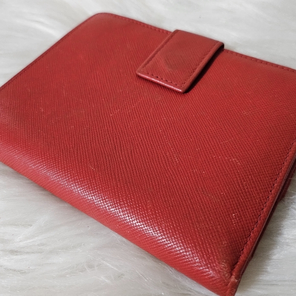 ❌SOLD❌ ♥️ Prada Wallet ♥️ - Picture 12 of 14